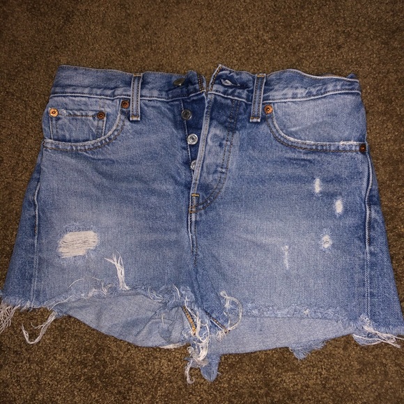 Levi's Pants - Jean shorts